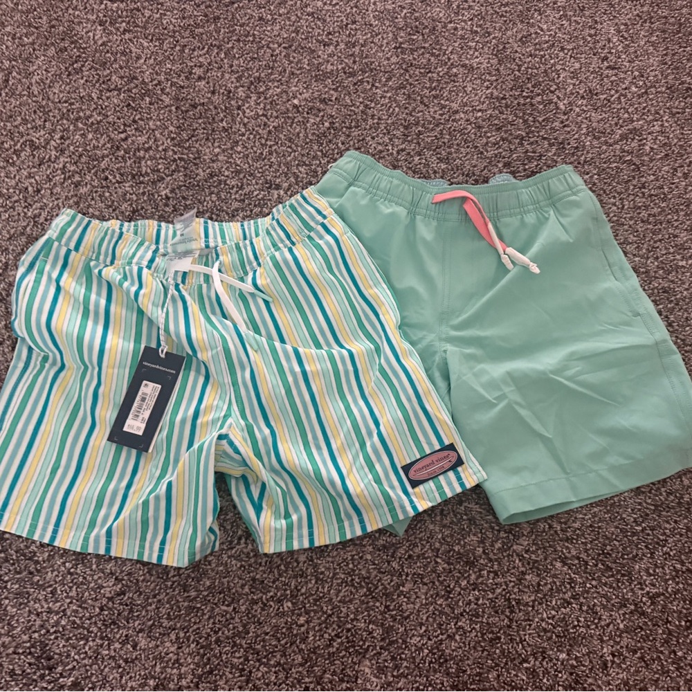 Boys vineyard vine Striped and southern tide Solid Swim Shorts Set